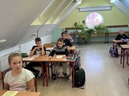 WARSZTATY "DORASTANIE PRZY EKRANIE- CZYLI JAK DBAĆ ...